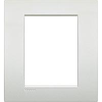  3 3. Air LivingLight .  Leg BTC LNC4826PR