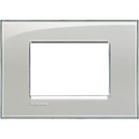  3. LivingLight .   Leg BTC LNA4803KG