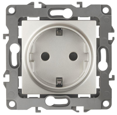  Schuko 16-250 2P E .  12-2102-15   0019326