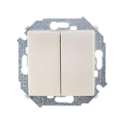    2-.  Simon15 16 IP20 250 .   Simon 1591397-034