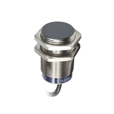   M30 SN=15  PNP SchE XS630B1PAL10