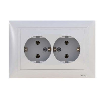  2-  Novus 16  . . LEDARD 6078655