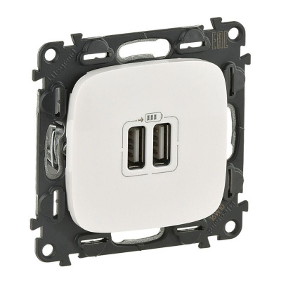   Valena Allure   USB- 240/5 1500    . Leg 754995